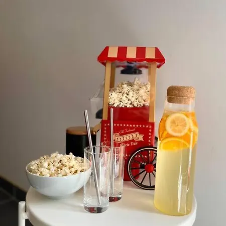 Maison + + Salle Cinema/karaoke 펜션 *